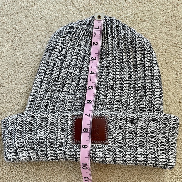 Love Your Melon Cuffed Beanie - Picture 5 of 5